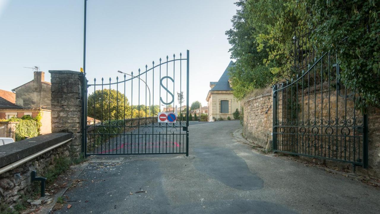 Plein Sud Avec Jacuzzi Privatif Et Parking Prive Apartment Sarlat-la-Caneda Exterior photo